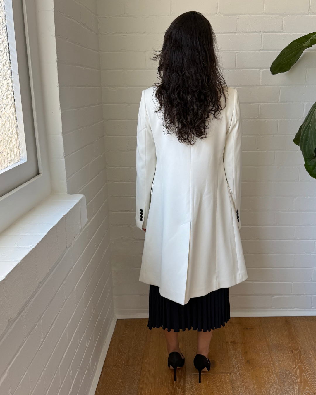 Cue White Longline Blazer Coat - Size 8