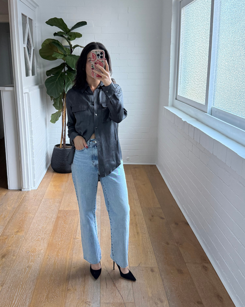 Equipment Slim Signature Silk Shirt  - Size XS