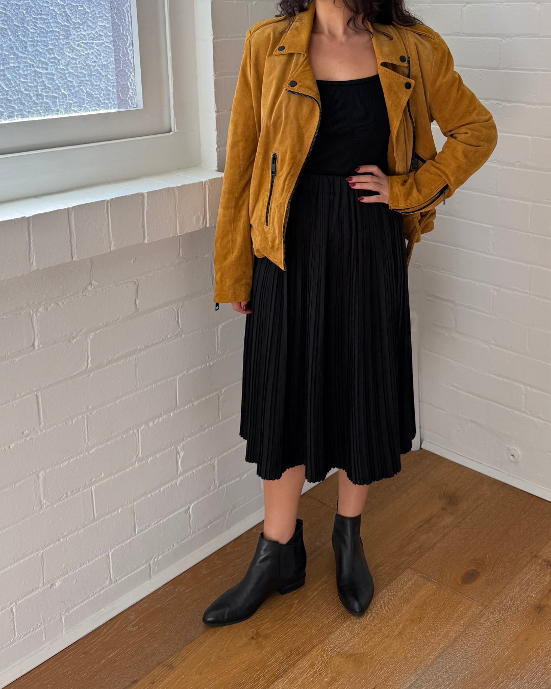 Gorman Pleated Midi Skirt - Size 6