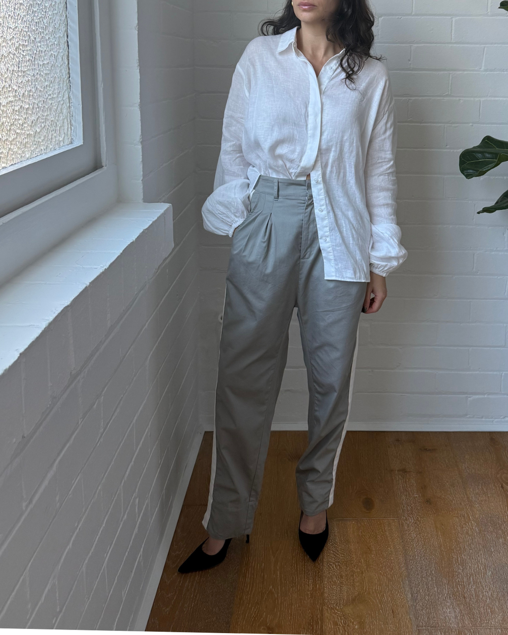 Bassike Twill Stripe Detail Pant - Size 1 (AU 8)