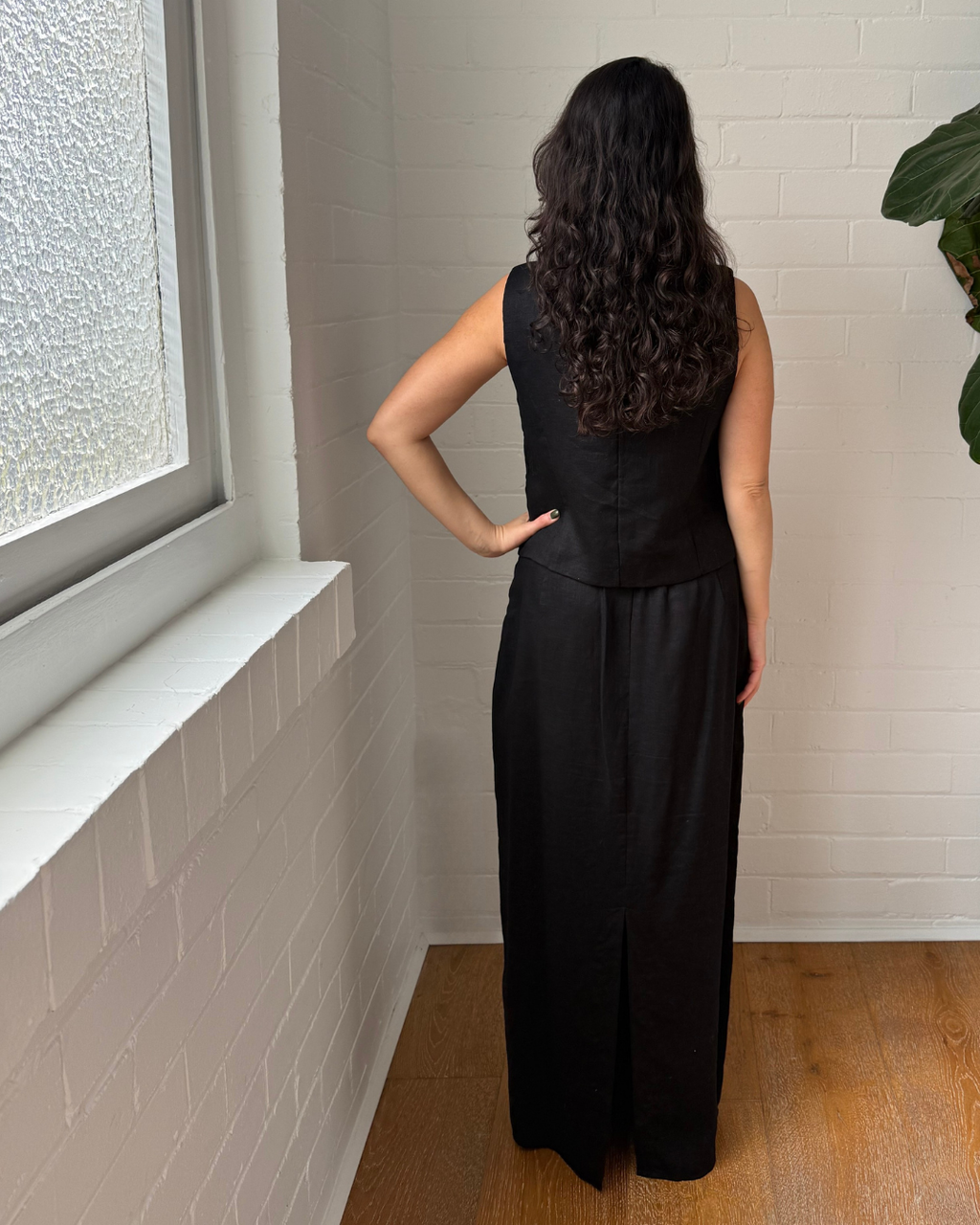 Dissh Linen Vest & Maxi Skirt Set - Size 10/12