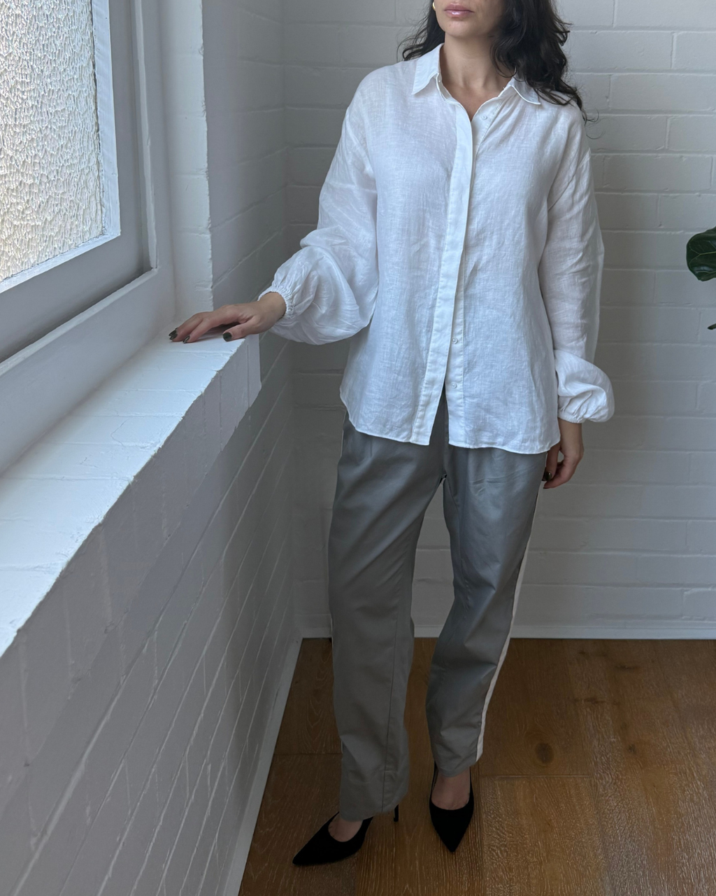 SIR Blanche Open Back Shirt - Size 2 (AU 10)