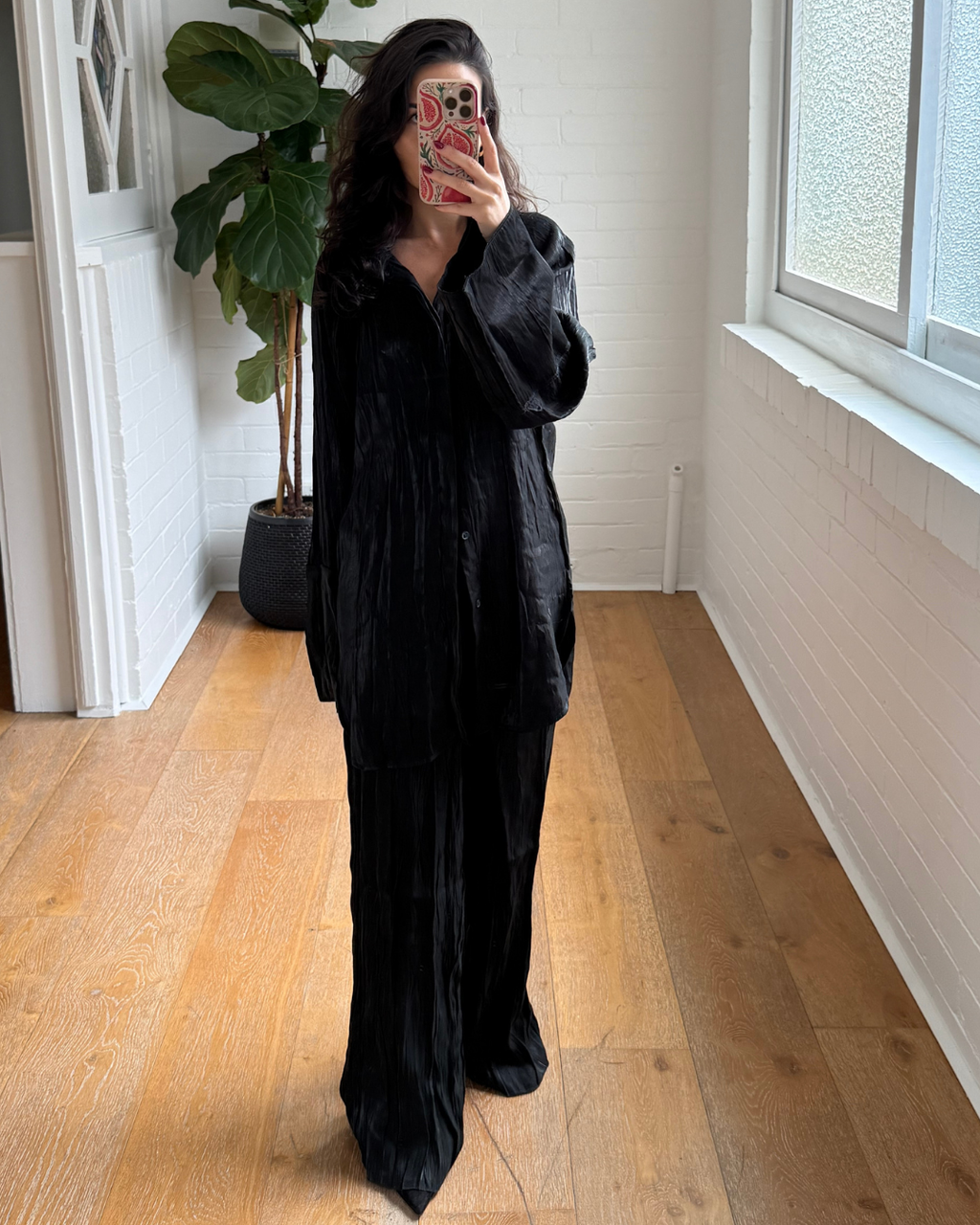 Local European Crinkle Black Shirt and Pant Set- Size S/M (AU 10-12)