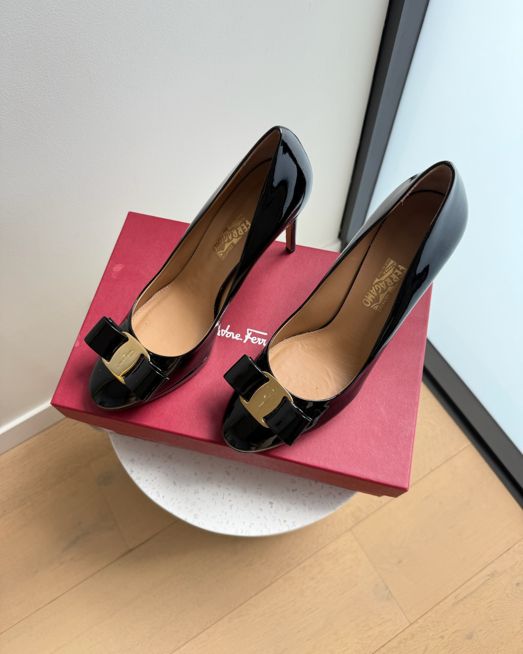 Salvatore Ferragamo Osimo Vara Bow Logo Platform Pumps - Size 10.5