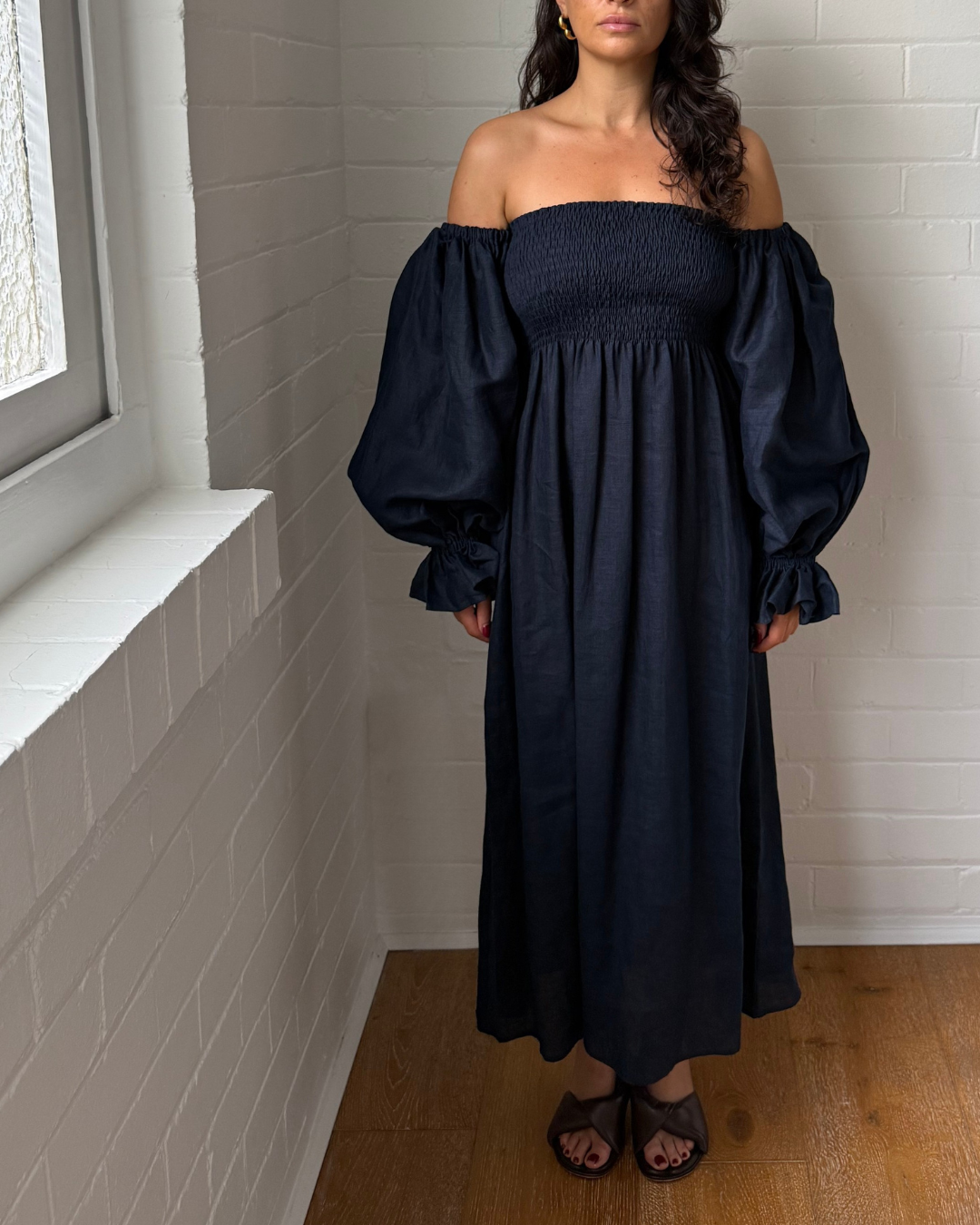 Sleeper Atlanta Linen Dress Navy- Size Small