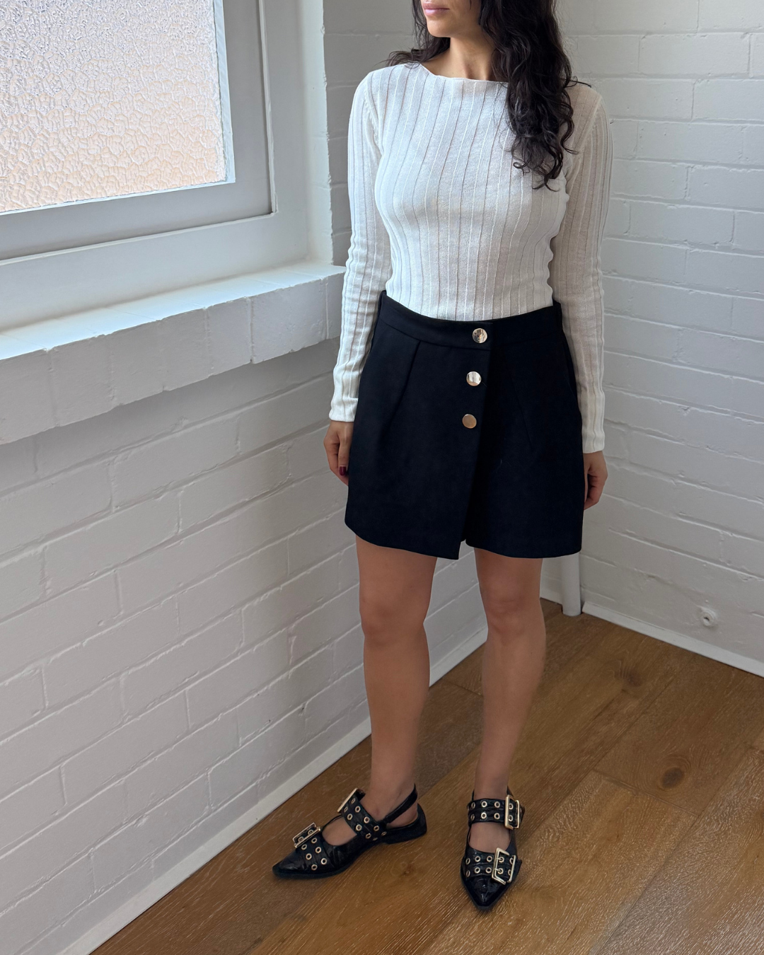 Dissh Goldie Off White Long Sleeve Top - Size Small