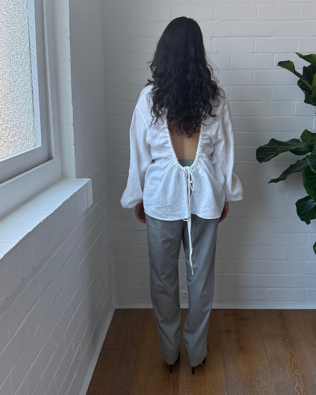 SIR Blanche Open Back Shirt - Size 2 (AU 10)
