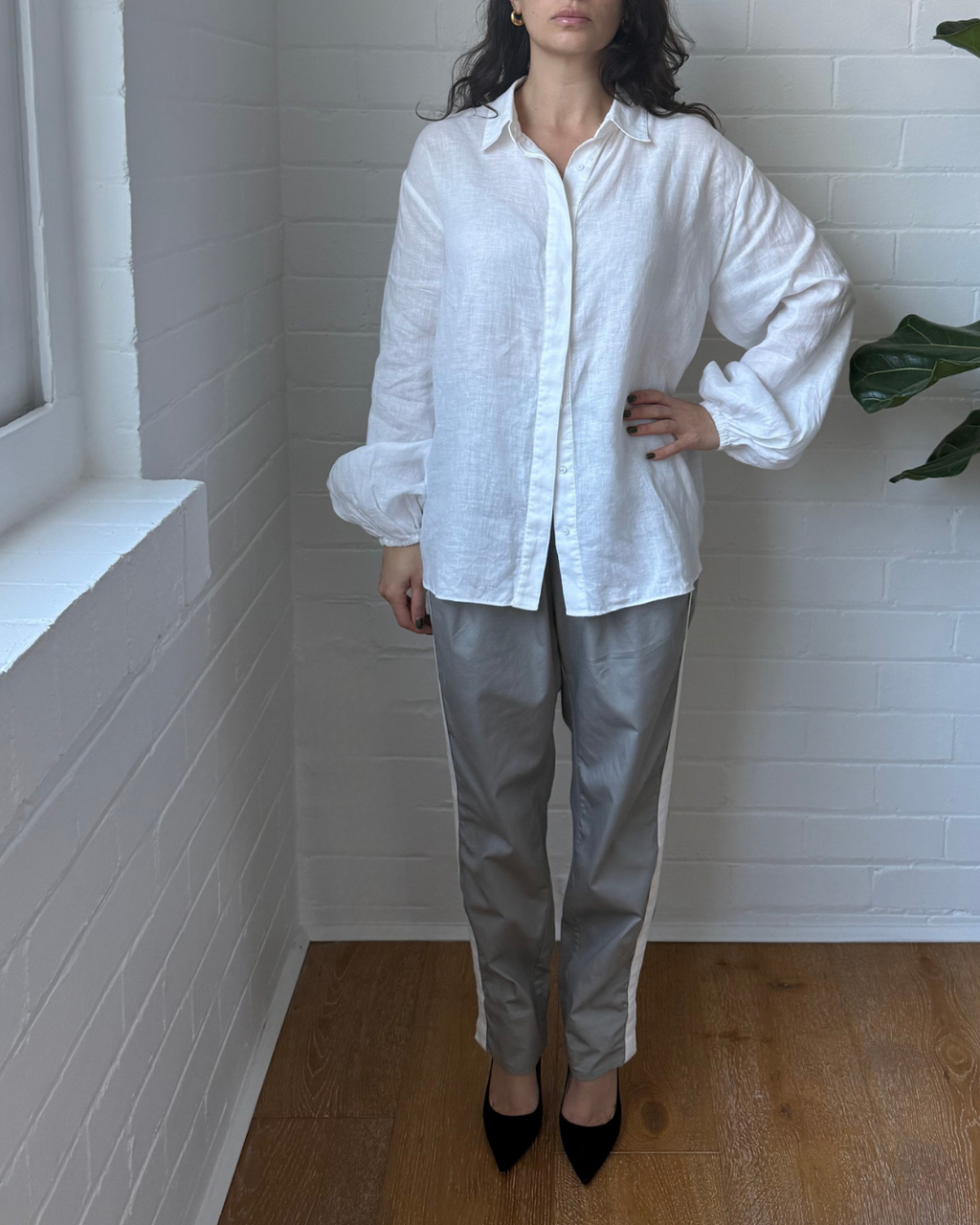 SIR Blanche Open Back Shirt - Size 2 (AU 10)
