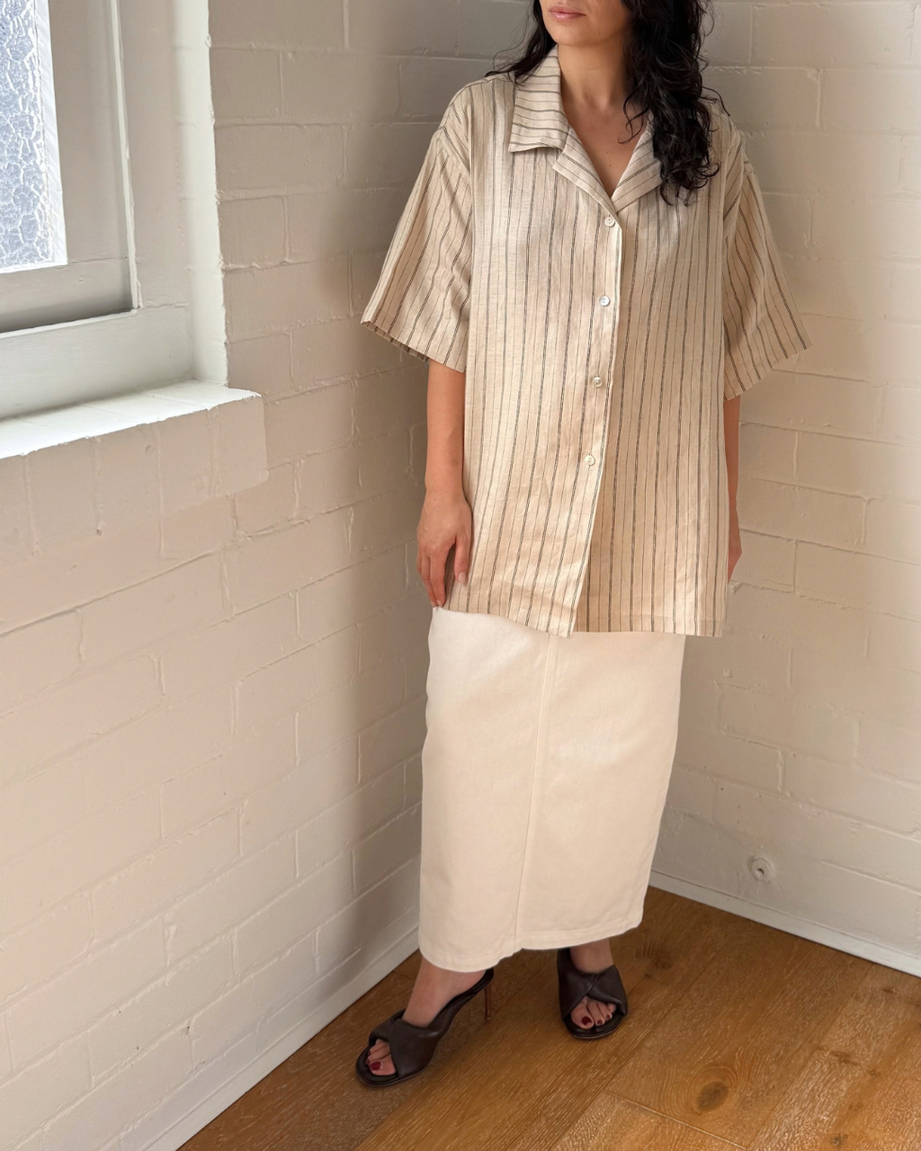 Avenue Striped Linen Short Sleeve Shirt - Size Medium