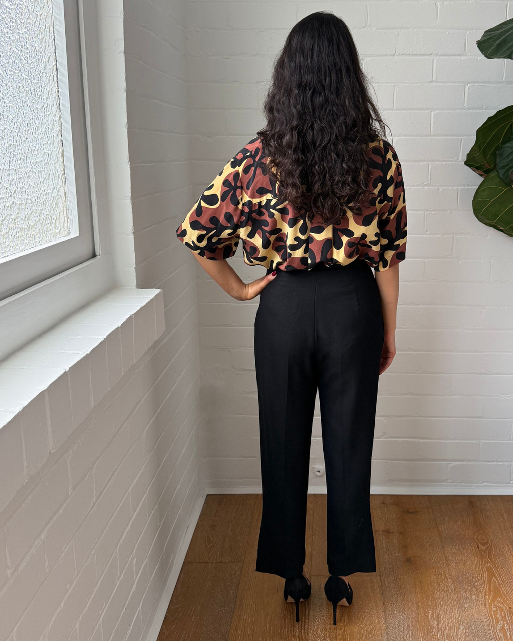 Khaite Tailored Cropped Panelled Pants - Size 2 (AU 6)
