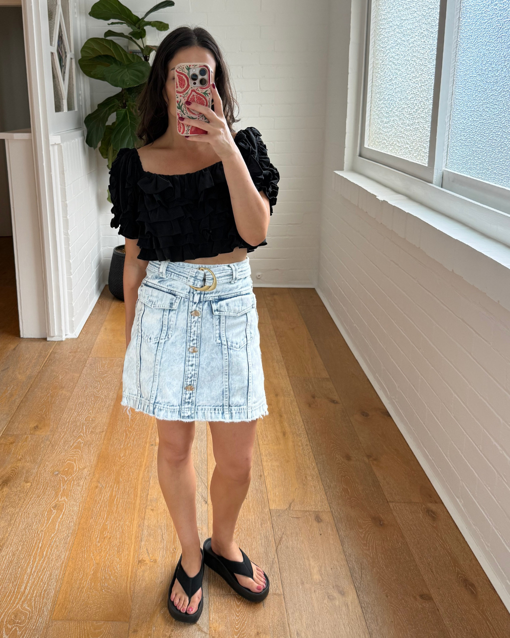 Joslin Black Ruffled Crop Top - Size 8