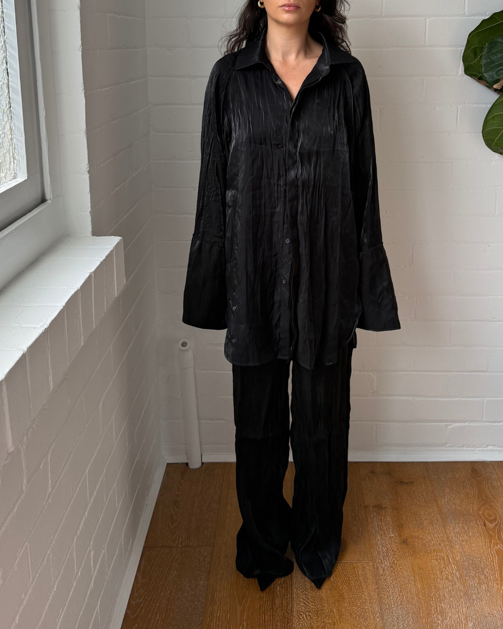 Local European Crinkle Black Shirt and Pant Set- Size S/M (AU 10-12)