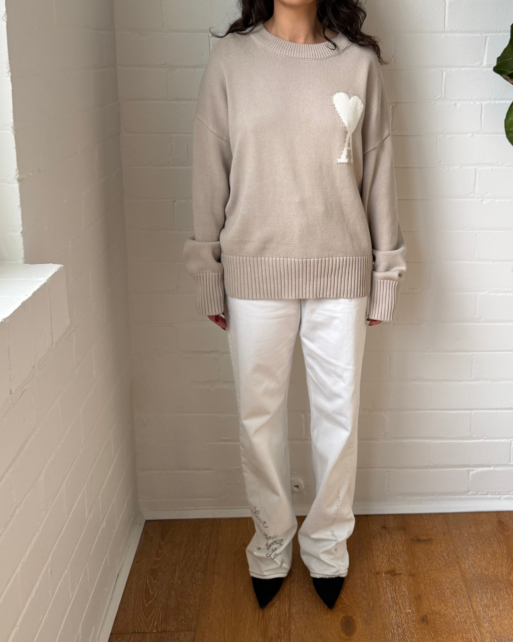 Ami de Cœur Sweater - Size Medium