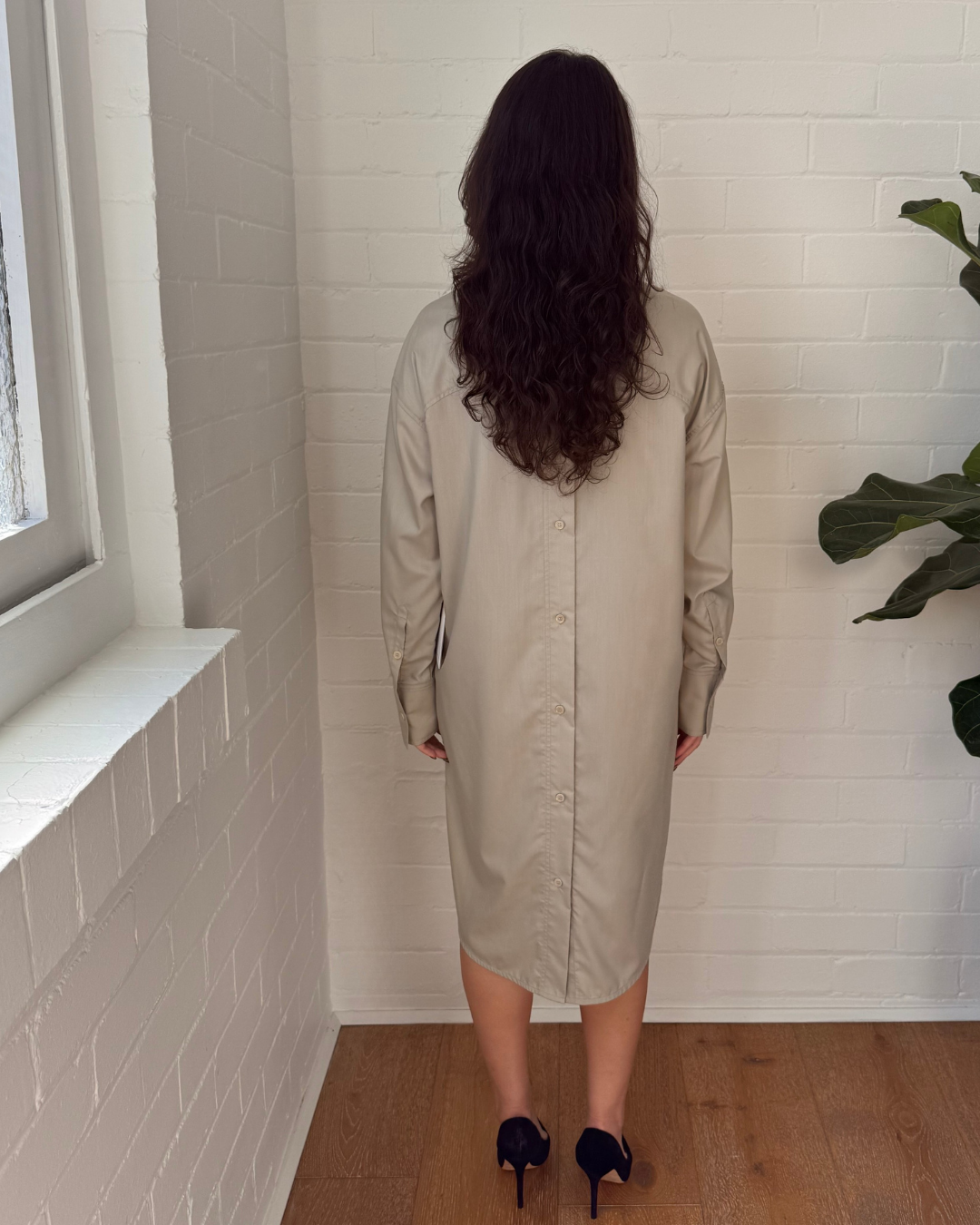 Camilla & Marc Frost Dress - Size 6