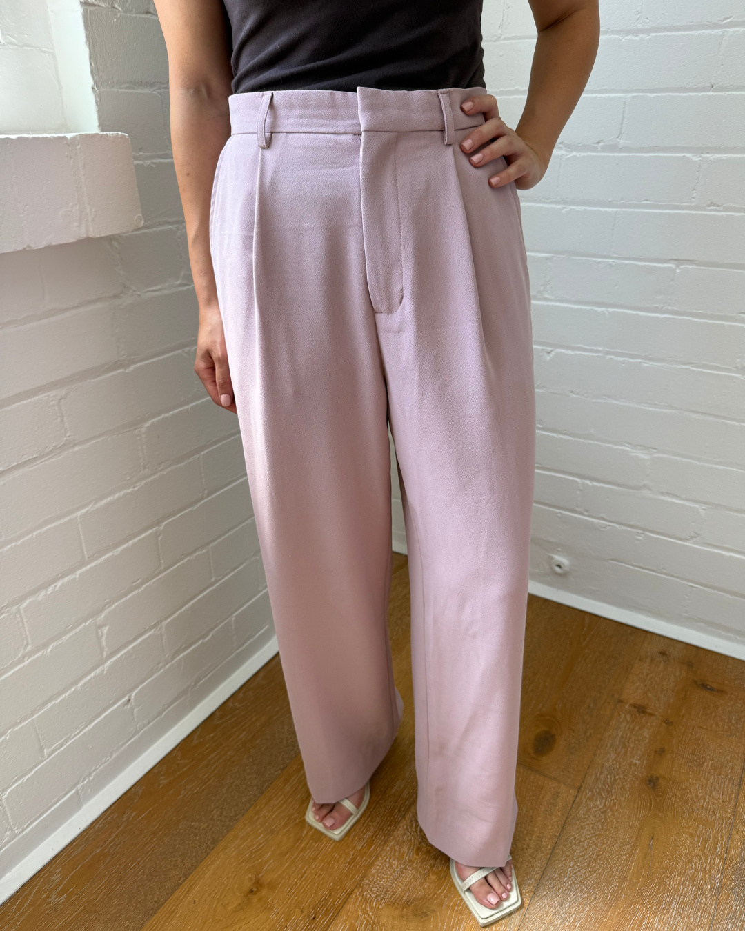 Incu Beau Crepe Pants - Small