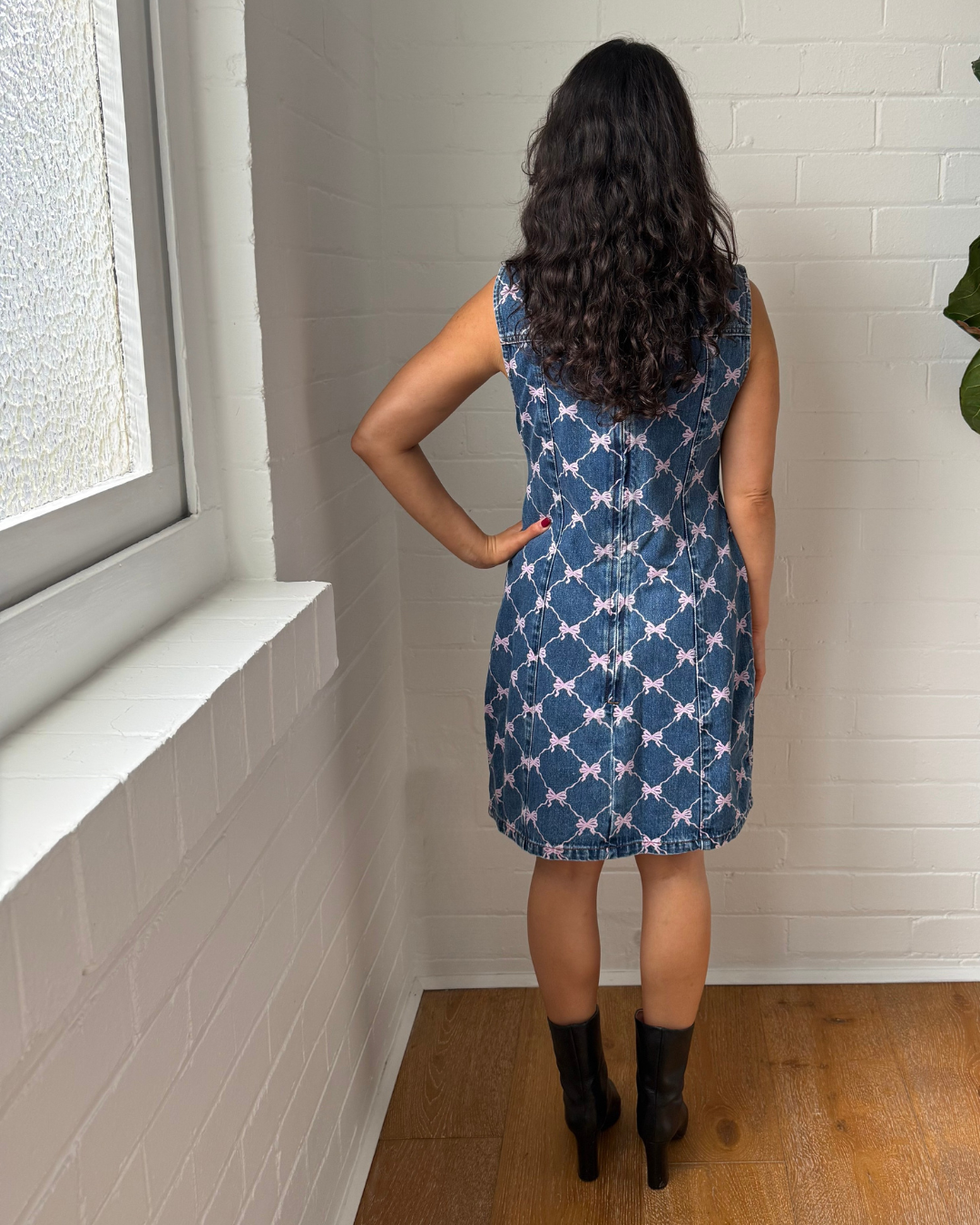 Juni Jeanne Dress- Size 12