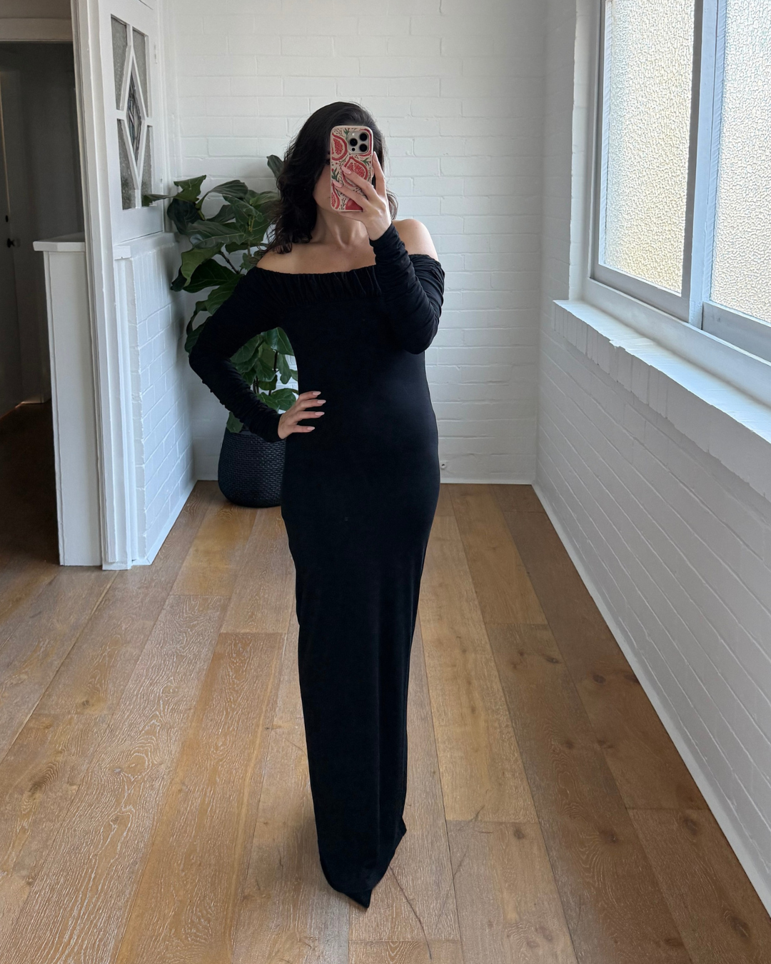 Venroy Off Shoulder Ruched Jersey Dress - Size Small