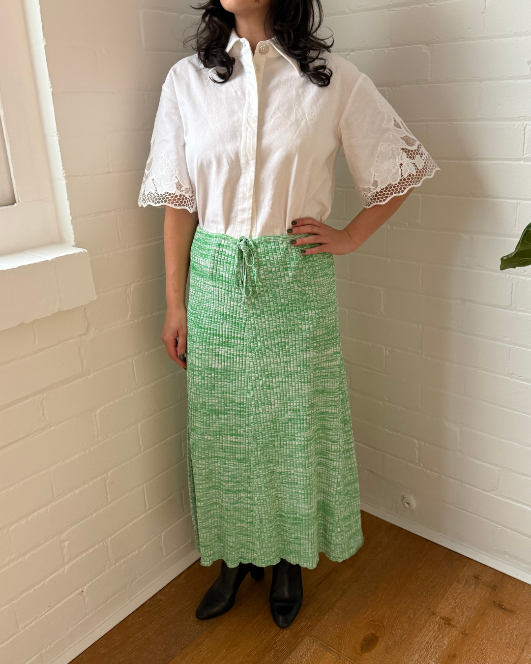 Scanlan Theodore Textured Knit Midi Skirt - Size Medium