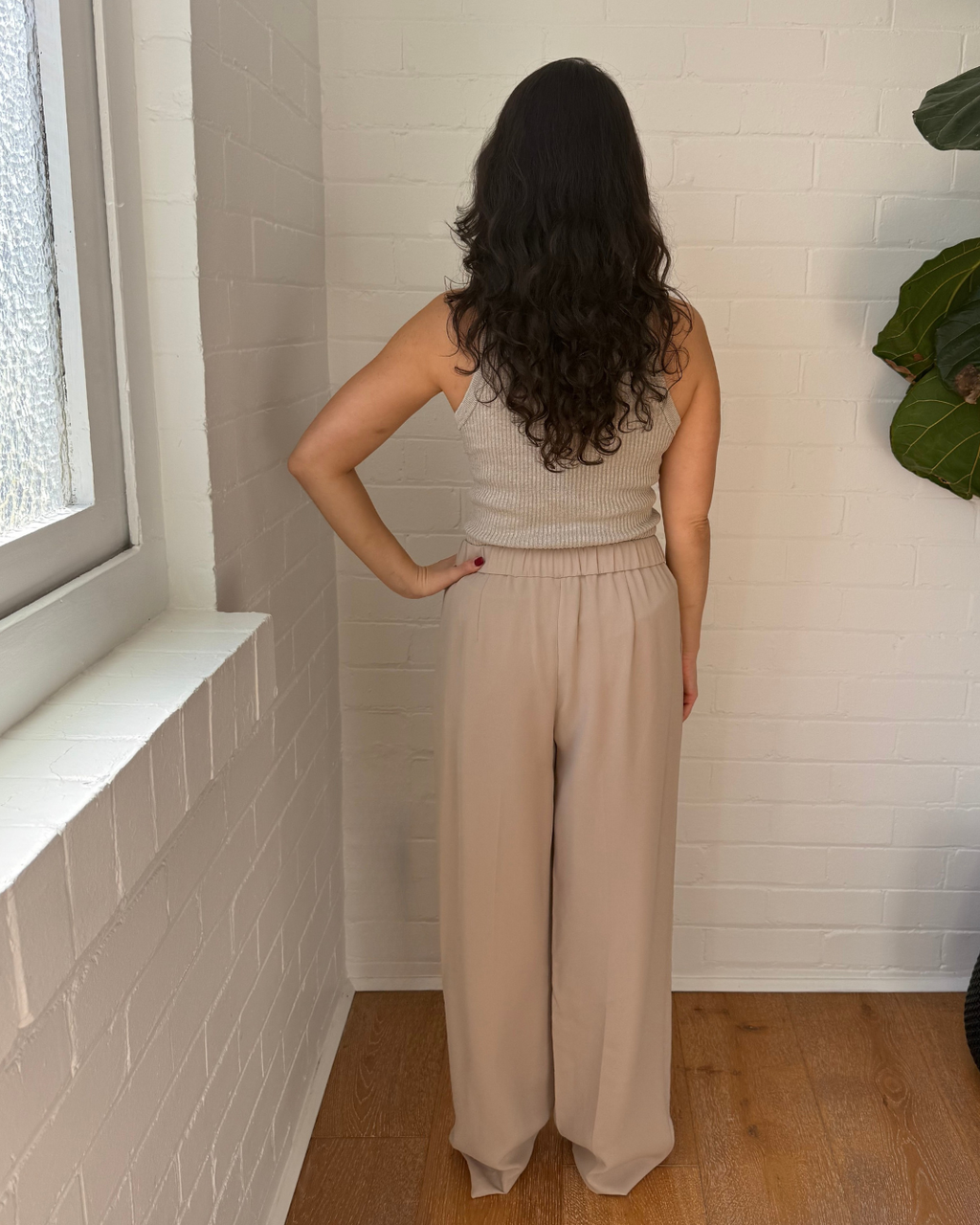 Venroy Rib Knitted Cropped Tank in Taupe - Size Medium