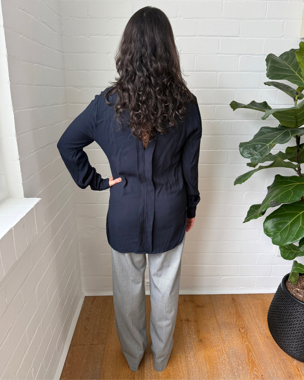 Scanlan Theodore Navy Long Sleeve Blouse - Size 8