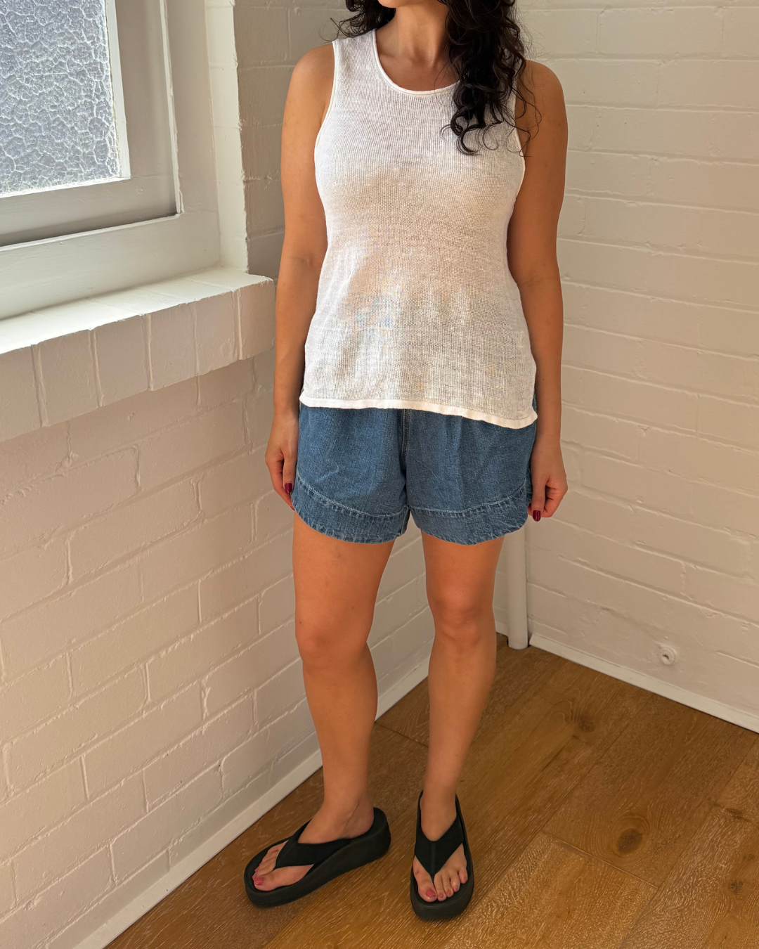 Venroy Off White Linen Tank - Size Medium