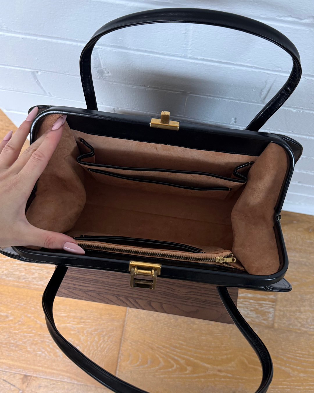 Leslie of London Vintage Structured Leather Top Handle Bag