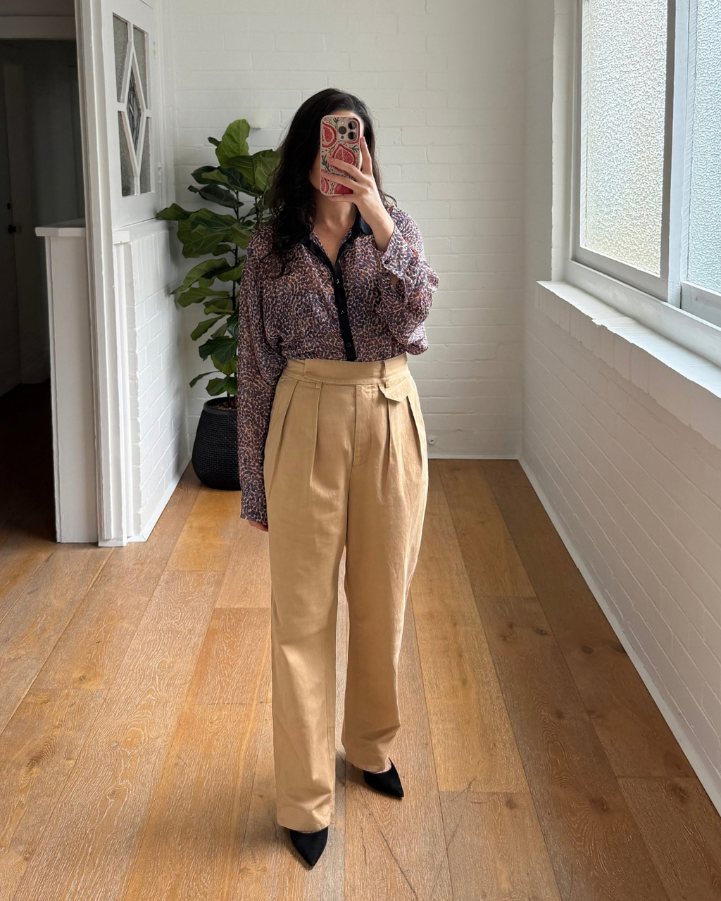 Oroton Camel High Waisted Pleated Pants - Size 10