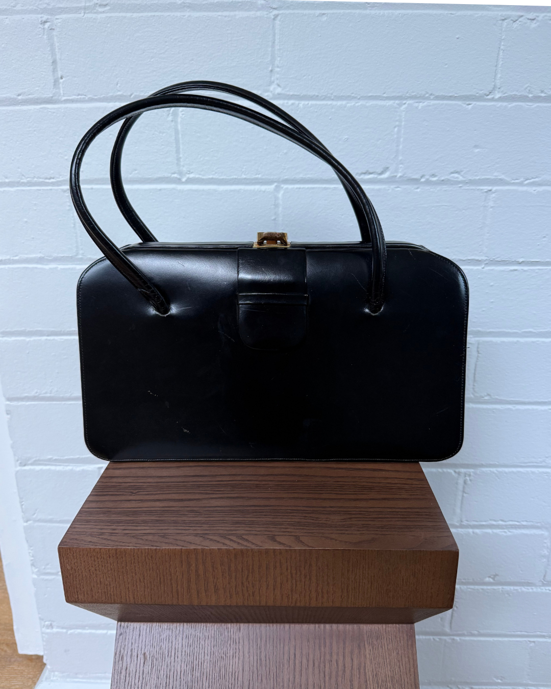 Leslie of London Vintage Structured Leather Top Handle Bag