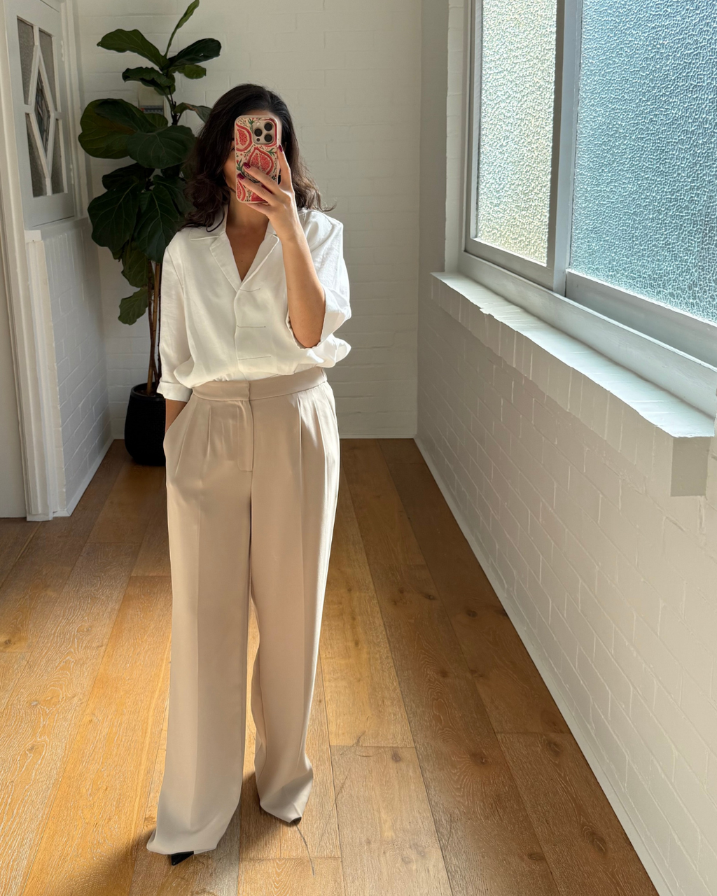 Willow Beige Tailored Pant - Size 10