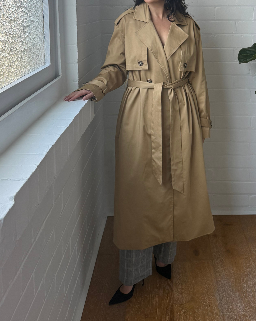 Favourite Daughter Charles Trench Coat - Size Small