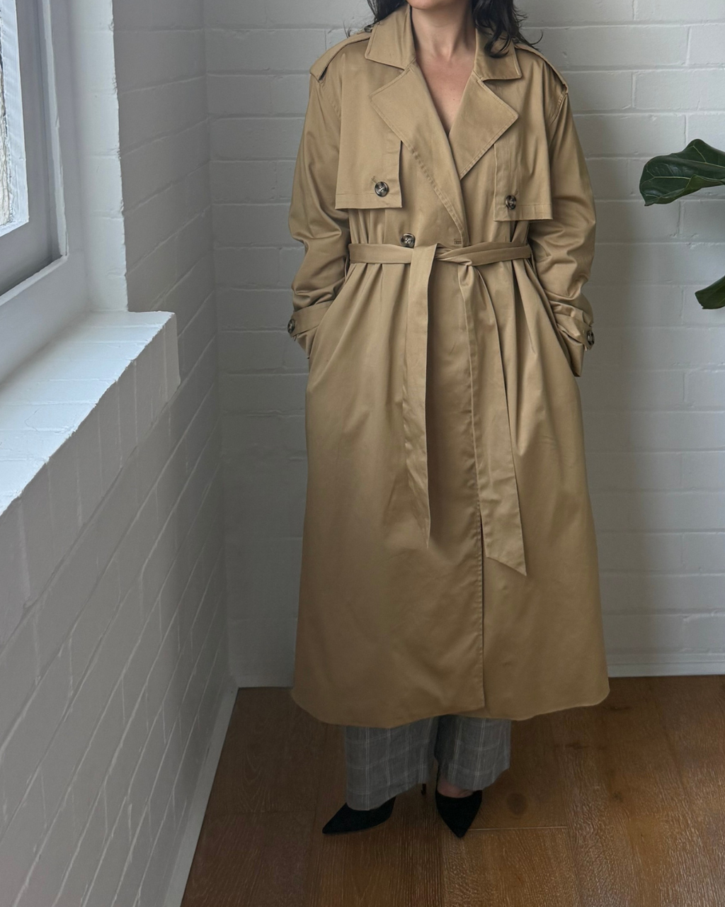 Favourite Daughter Charles Trench Coat - Size Small