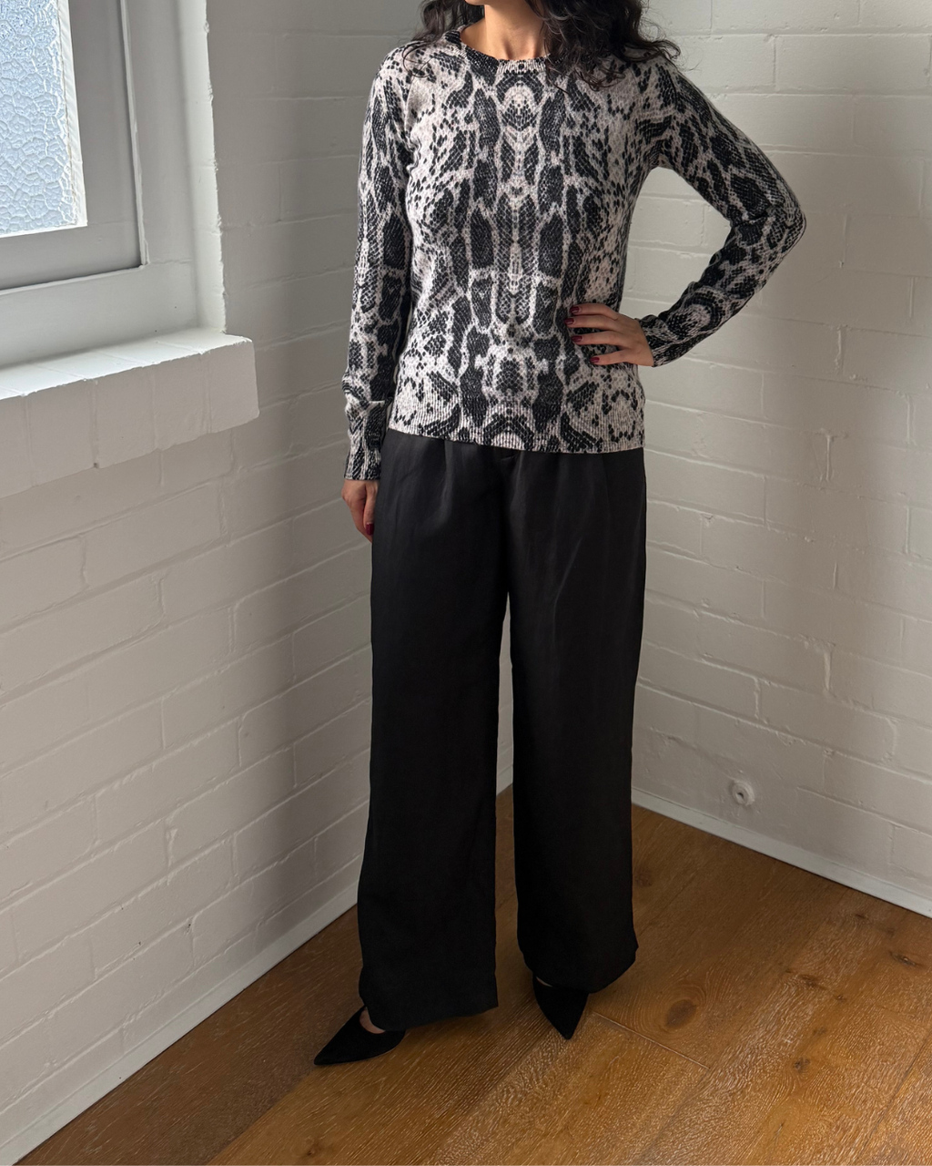 Equipment Femme Odine Silk Cashmere Snake Print - Size Small