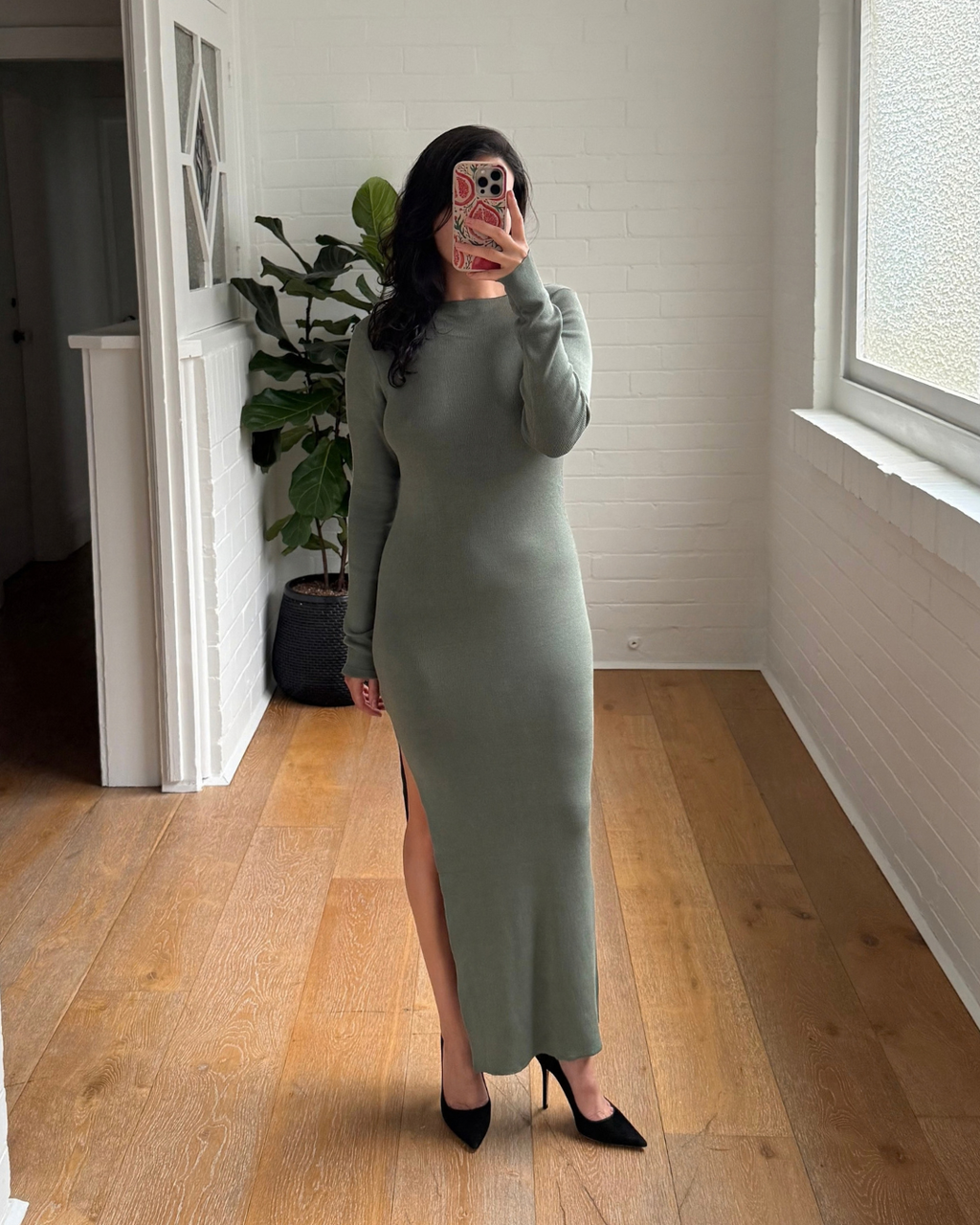 St Agni Long Sleeve Knit Midi Dress - Size Medium