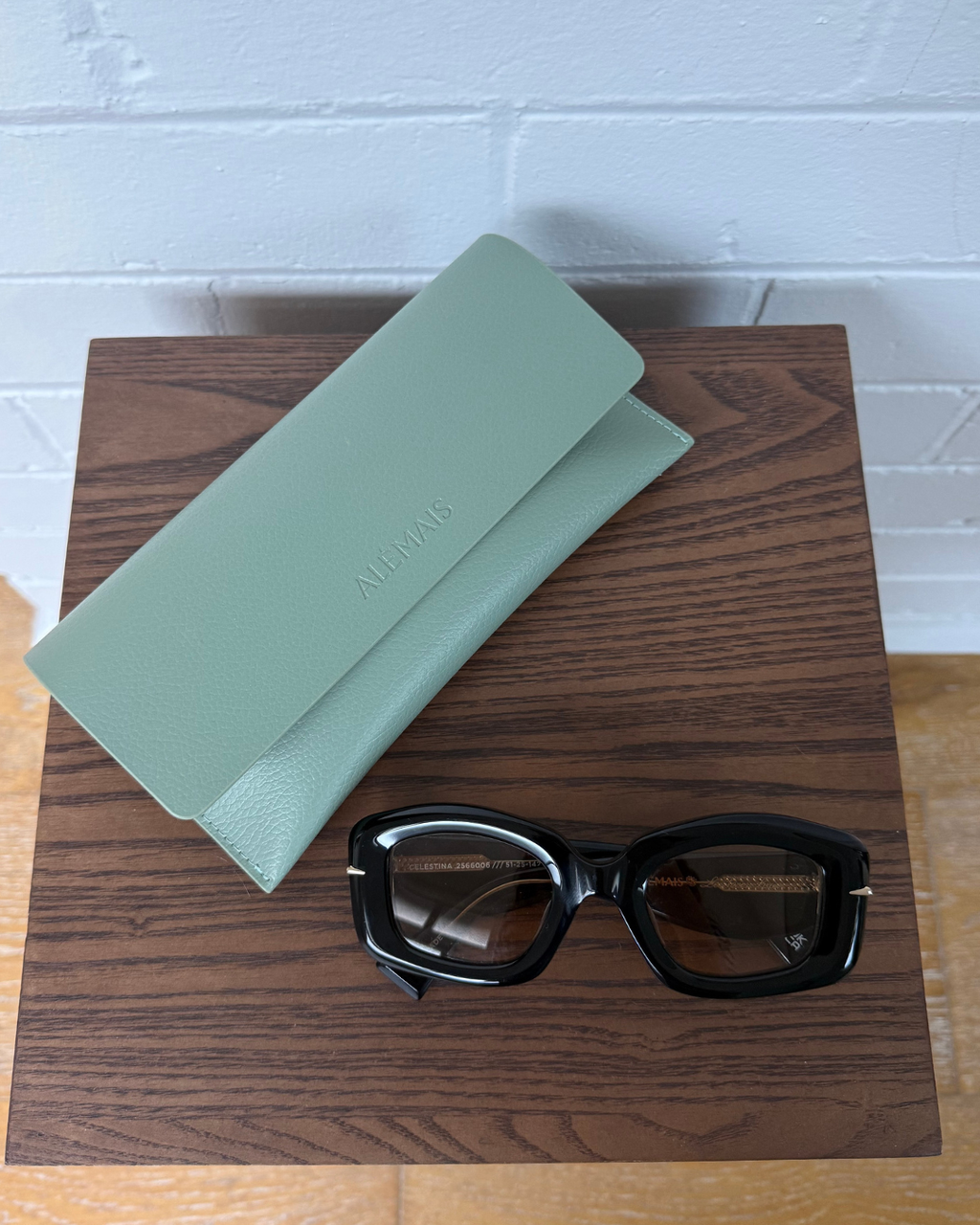 Alemais x Le Specs Celestina - Obsidian Black Tan Tint