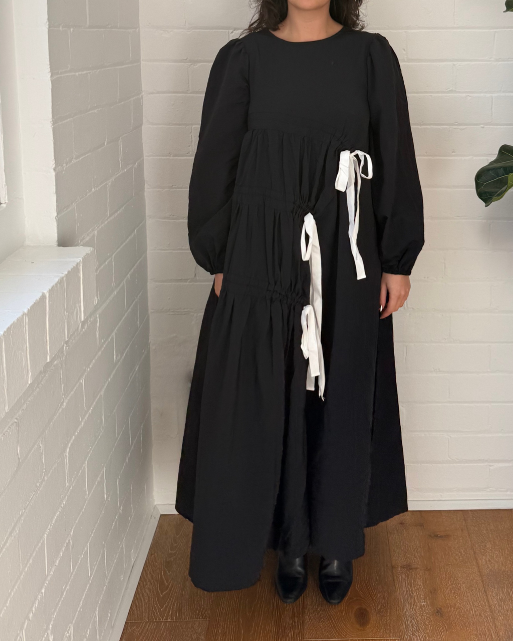 Ghospell Campbell Ruched Midi Dress - XS