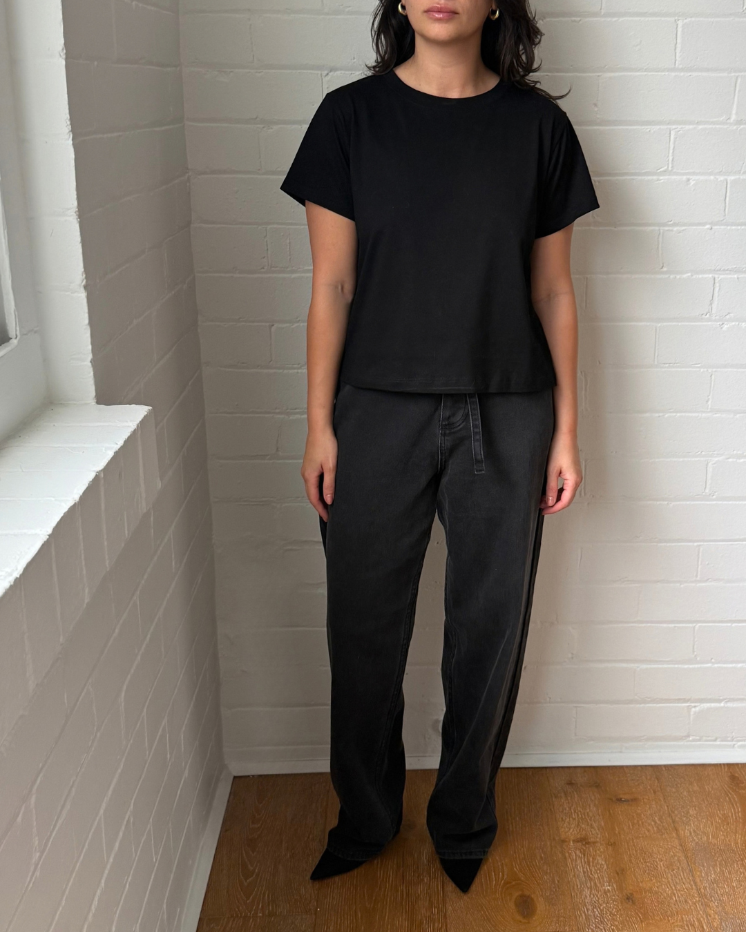 Sneaky Link Black Tshirt - Size Small