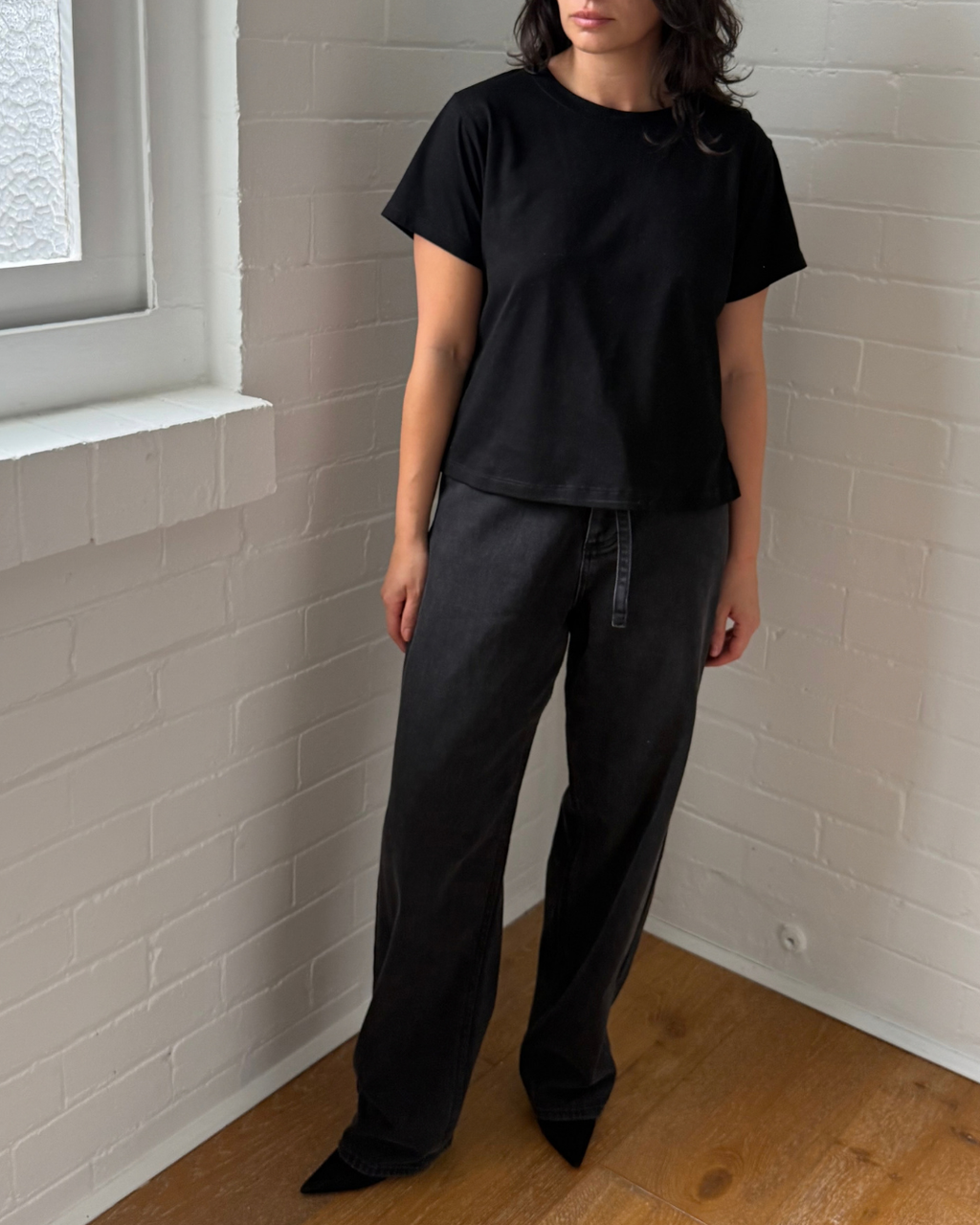 Sneaky Link Black Tshirt - Size Small