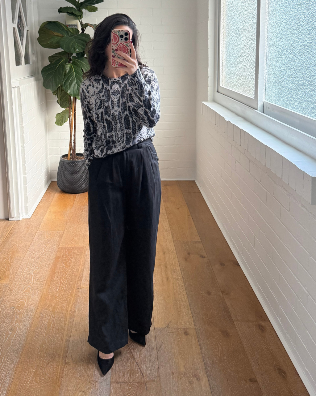 Anine Bing Carrie Pleated Twill Straight Leg Pants - Size 32 (AU 6)