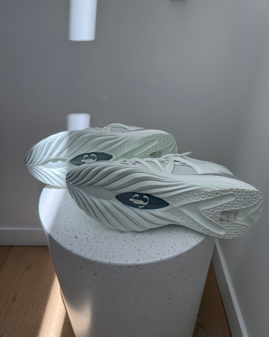 Jimmy Choo Cosmos Lowtop - Size 41