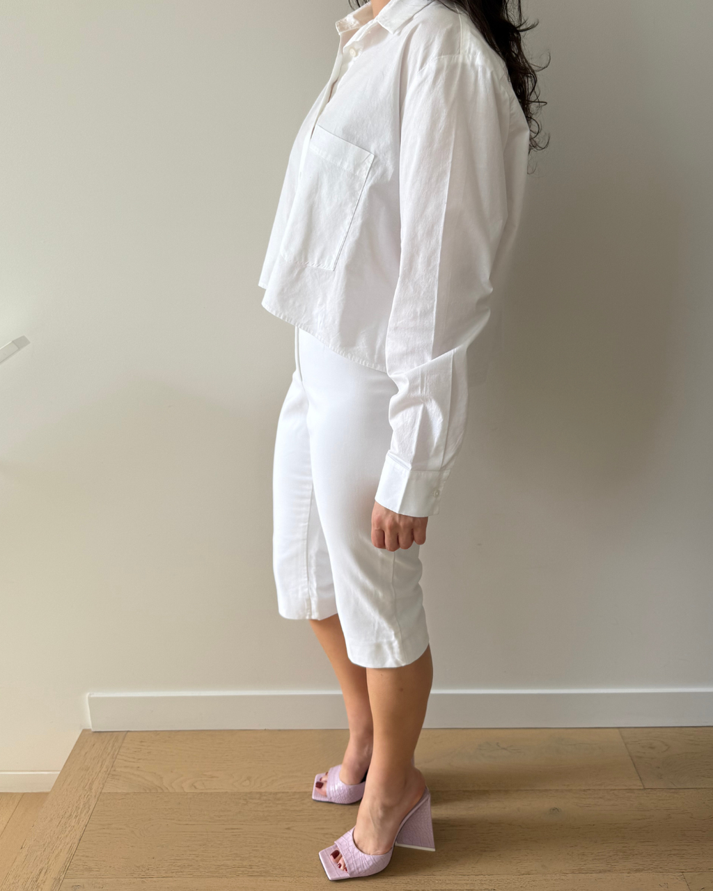 Celine White Slim Cut Bermuda Shorts - Size 36 (AU 6)