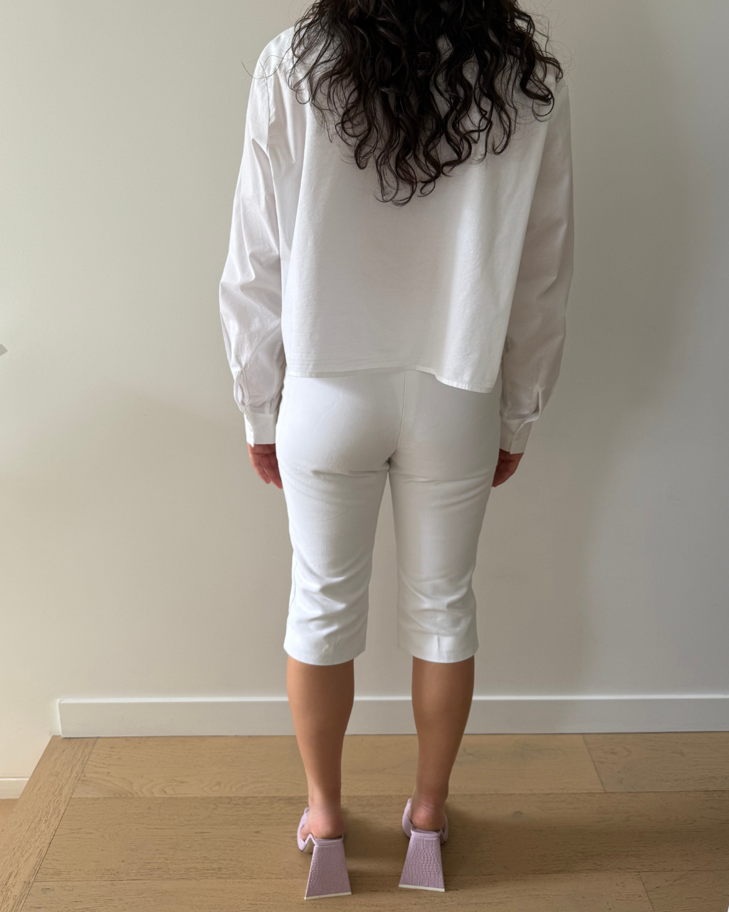 Celine White Slim Cut Bermuda Shorts - Size 36 (AU 6)