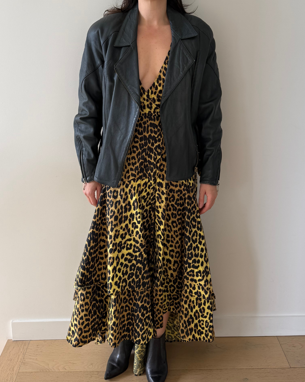 Vintage Leather Jacket - Size Medium