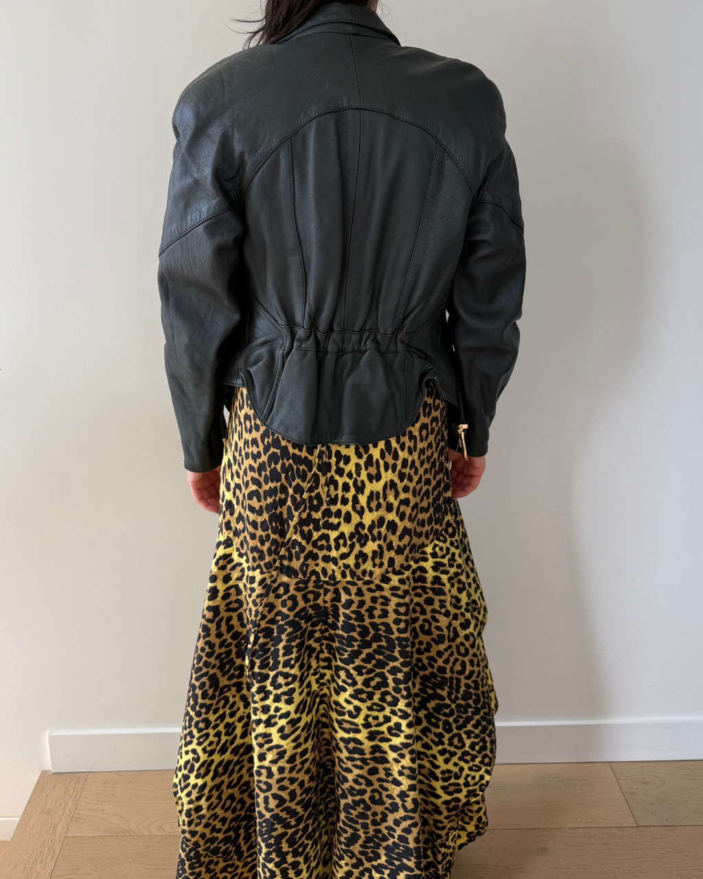 Vintage Leather Jacket - Size Medium