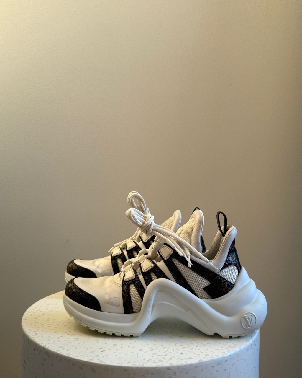 Louis Vuitton Archlight Sneaker - Size 37