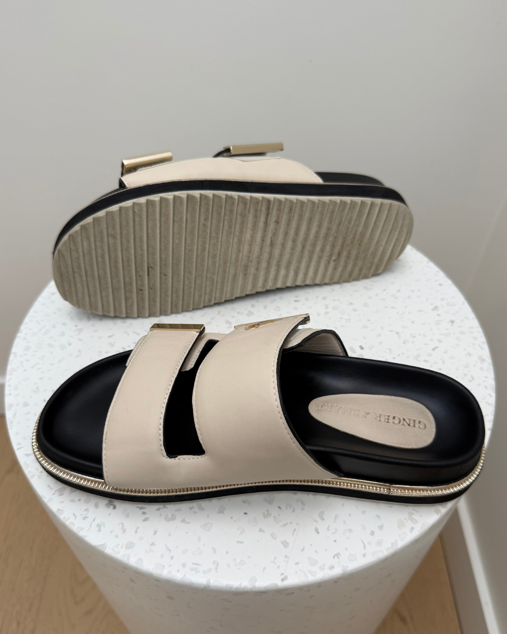 Ginger & Smart Fortify Slide - Size 39