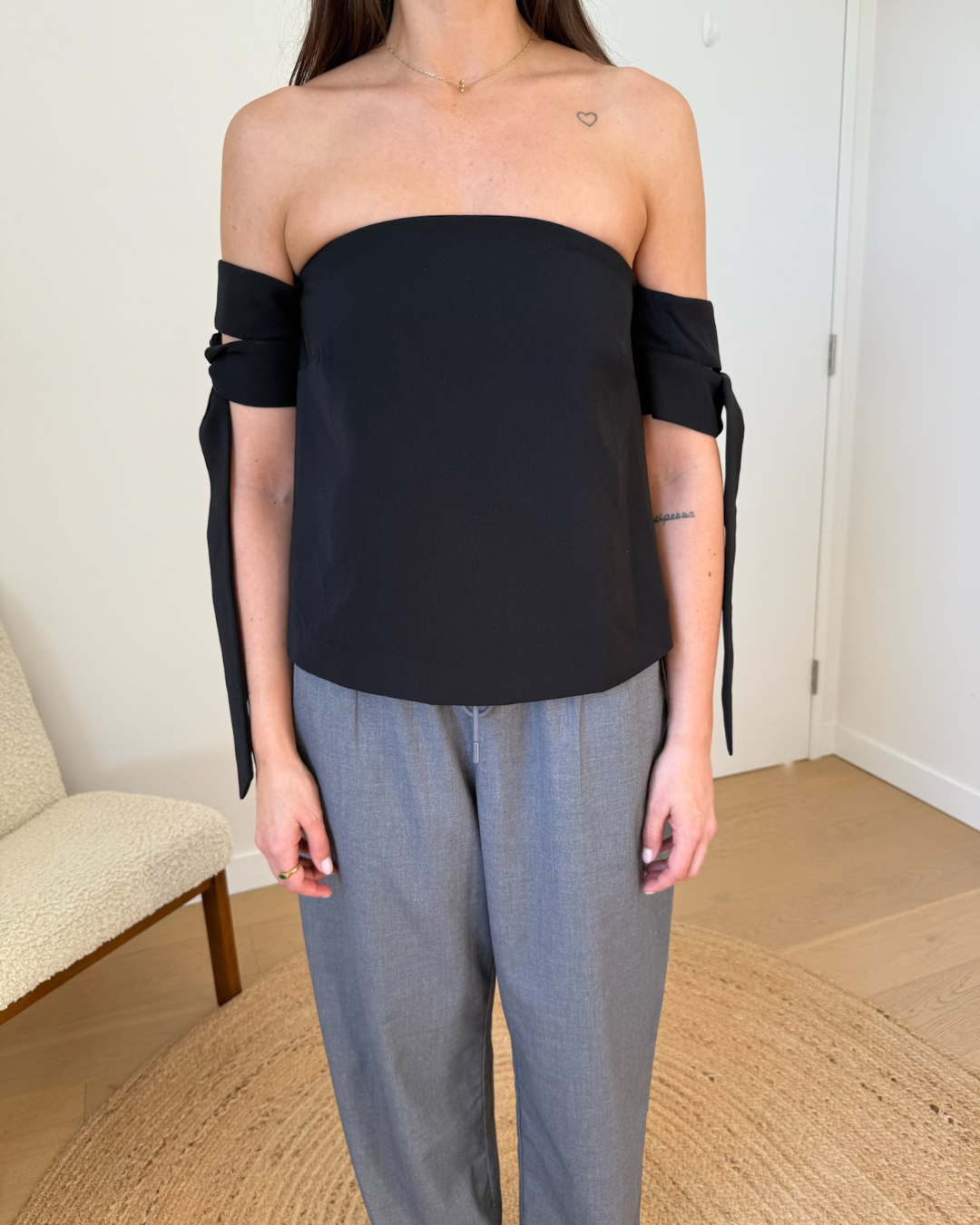 Cameo All Under One Top- Size Small