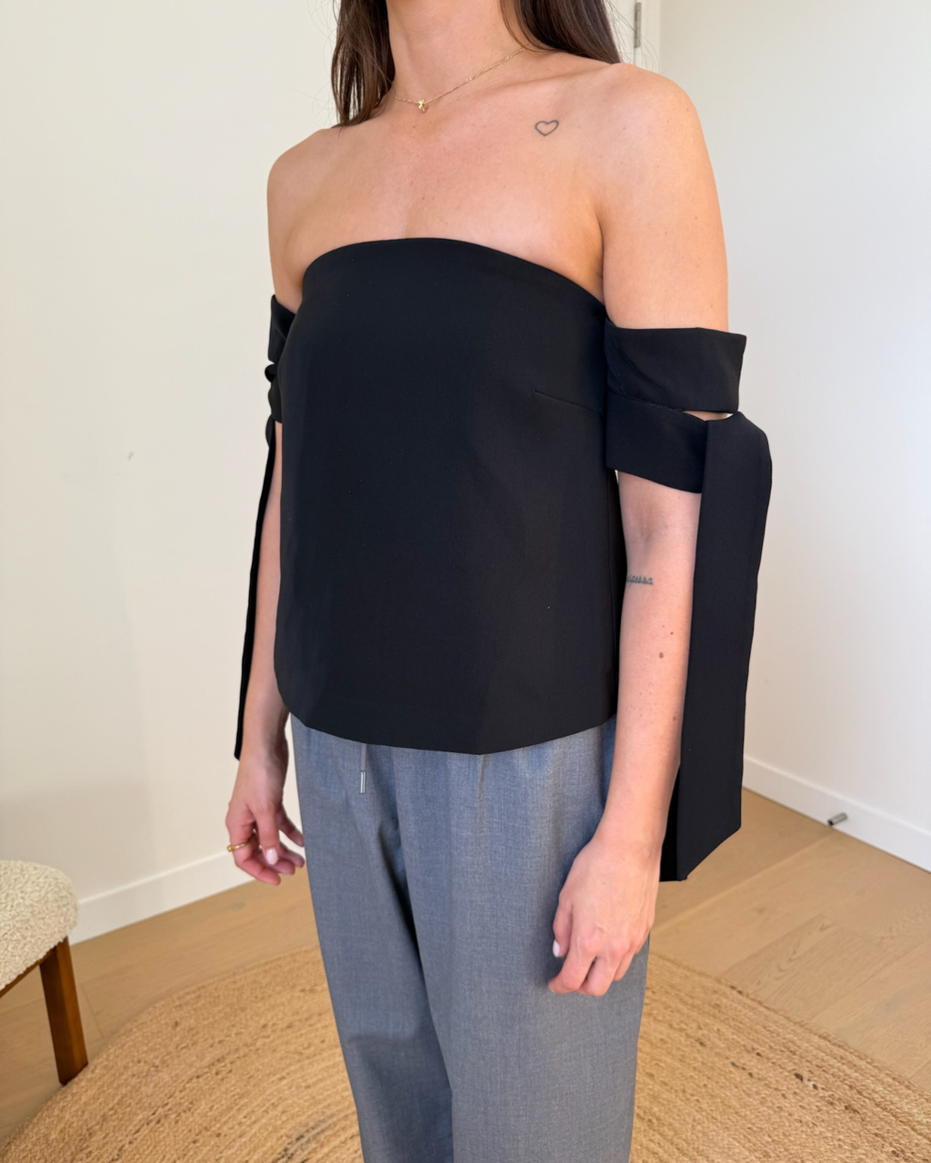 Cameo All Under One Top- Size Small
